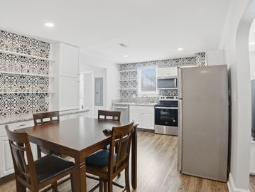 308 Maple Lane — kitchen and dining area